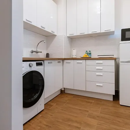 Vimini Apartment *